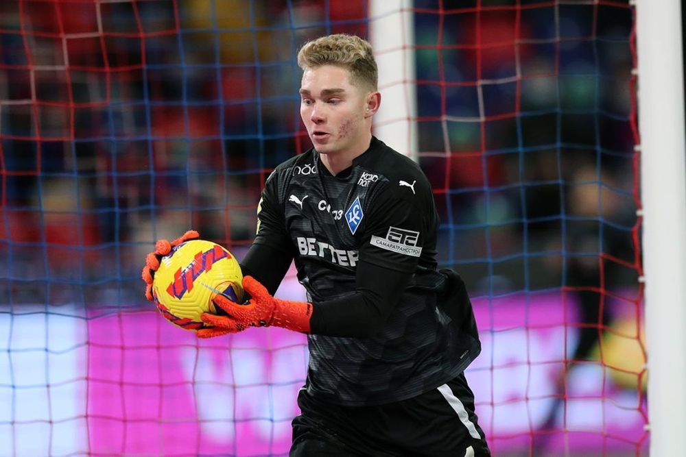Вратарь «Крыльев Советов» Ломаев высказался об интересе со стороны «Зенита»