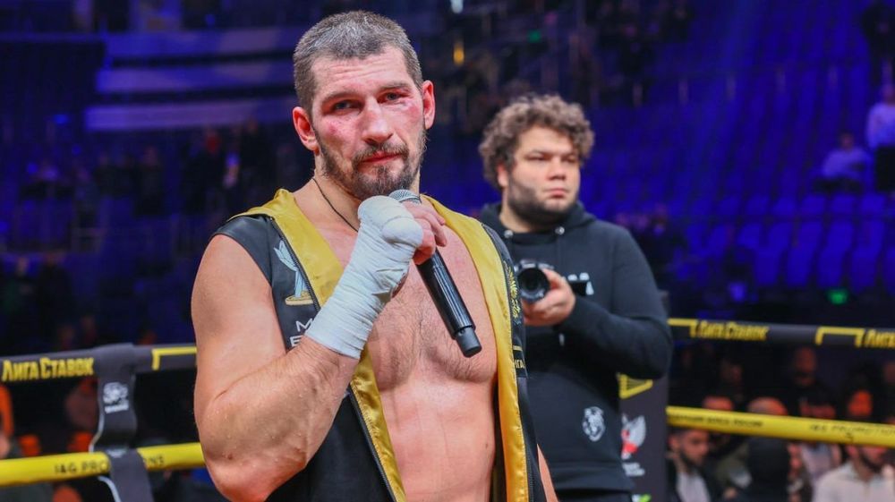 У Алексея Папина сменился соперник, бой Мазура за пояс WBA Asia перенесен 