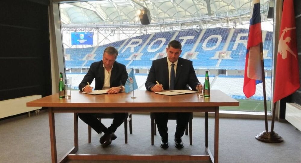 Александр Хацкевич: Посмотрели VAR, претензий к первому голу «Зенита» нет