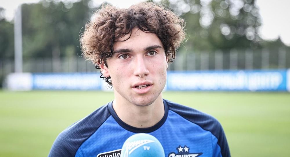 Новичок «Зенита» Коваленко не знал, что дебютирует в матче с «Црвеной Звездой» Новичок «Зенита» Коваленко не знал, что дебютирует в матче с «Црвеной Звездой»