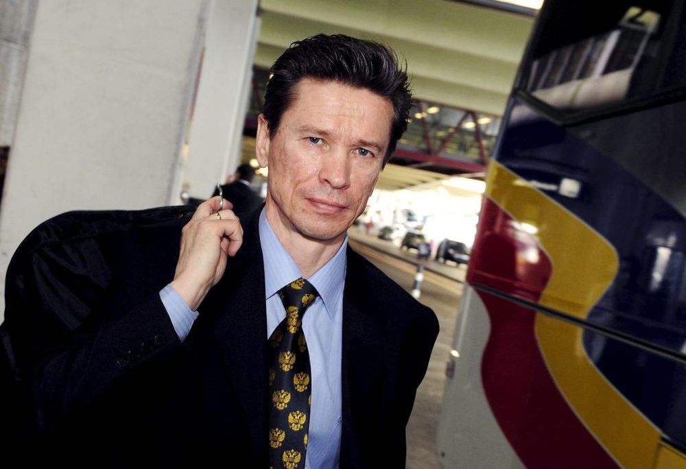 Вячеслав Быков будет болеть за ЦСКА в решающей игре плей-офф КХЛ с «Локомотивом» Вячеслав Быков будет болеть за ЦСКА в решающей игре плей-офф КХЛ с «Локомотивом»