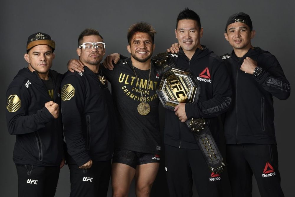 Чемпион UFC Стерлинг назвал Сехудо мошенником