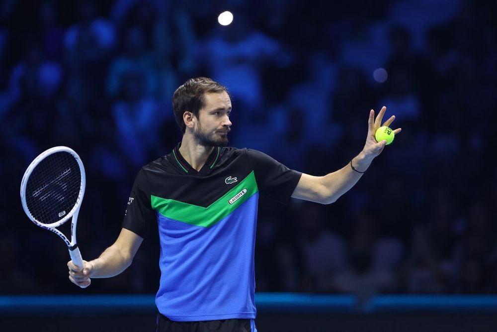 Тарпищев: Медведев выиграл бы US Open, если бы ему не выпал в соперники Синнер