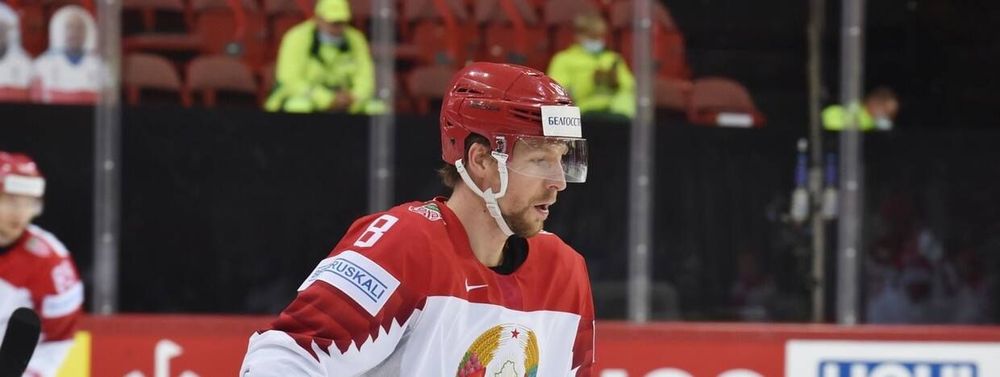 Беларусь вышлет латвийских дипломатов из-за инцидента с флагом на чемпионате мира