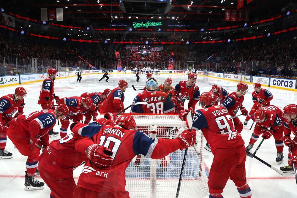 СКА проиграл «Локомотиву», потерпев 12 поражение в текущем сезоне КХЛ