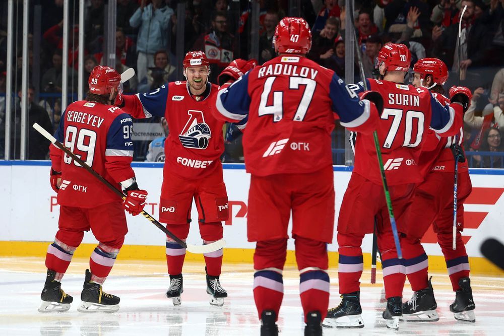 large_20260920_KHL_Lokomotiv_Sibir_062_4f6a7a72e5.jpg