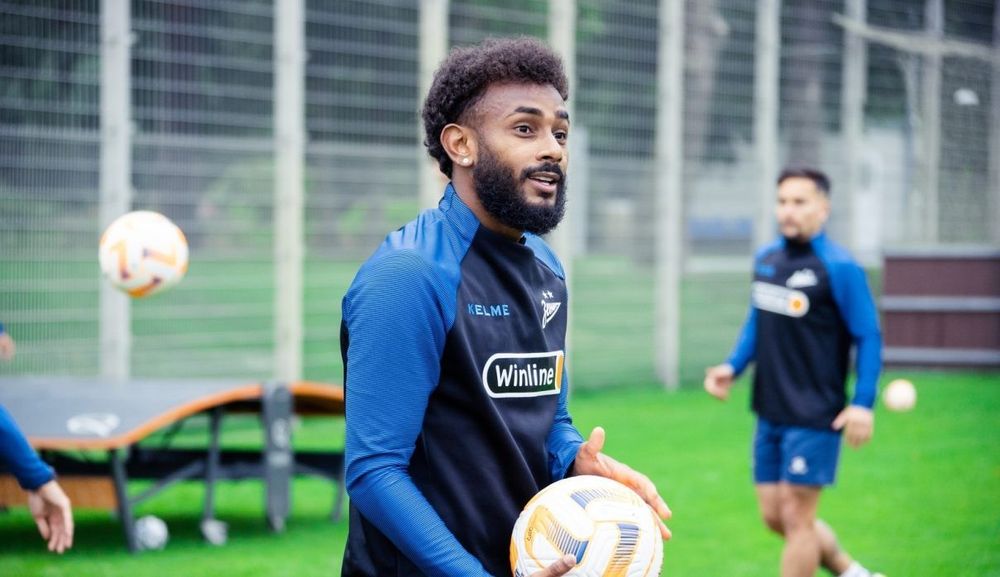 Вендел и Клаудиньо продлили контракты с «Зенитом» на один сезон