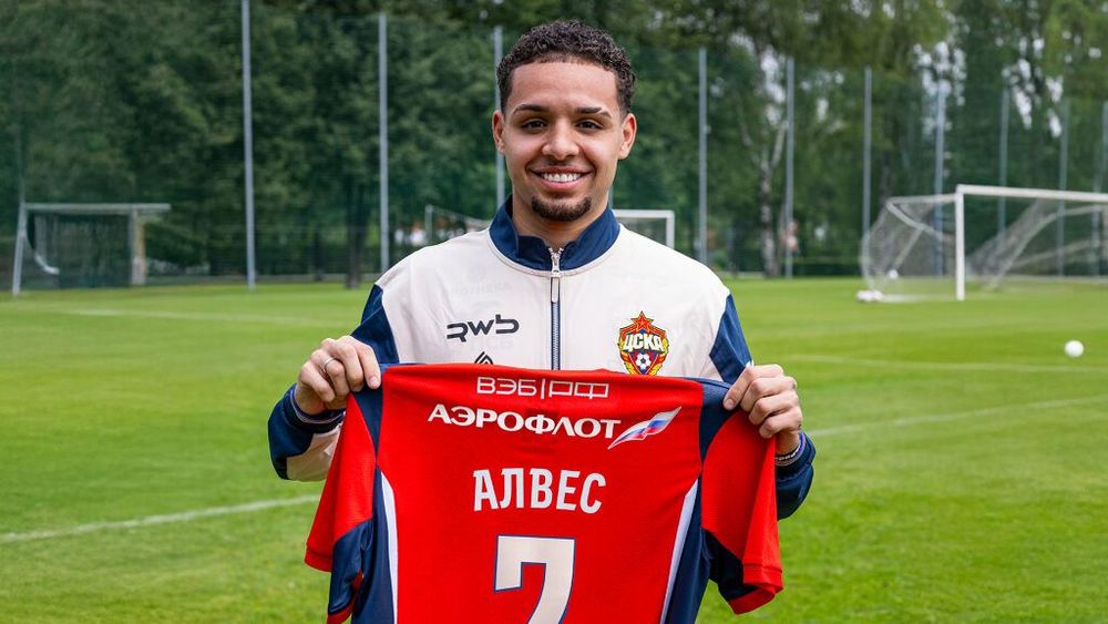 Семин: В ЦСКА Алвес должен проявить и показать себя на самом высоком уровне Семин: В ЦСКА Алвес должен проявить и показать себя на самом высоком уровне