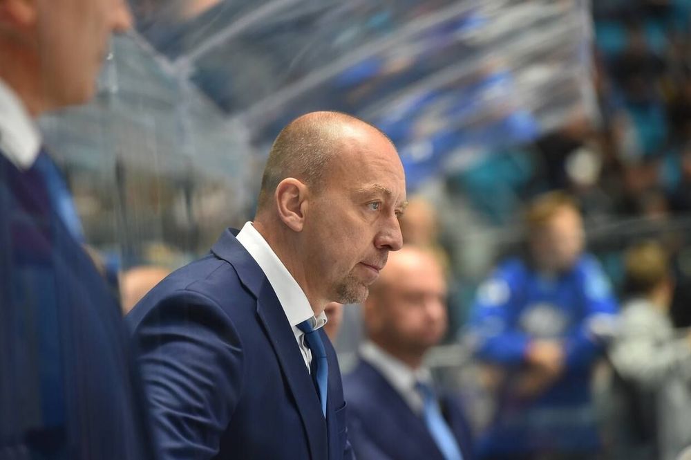 Андрей Скабелка: Совмещение постов в мире используют только Россия и Казахстан, в остальных сборных отдельные тренеры Андрей Скабелка: Совмещение постов в мире используют только Россия и Казахстан, в остальных сборных отдельные тренеры