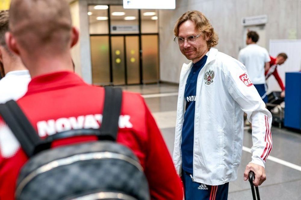 Алдонин призвал дать Карпину карт-бланш на эксперименты в сборной России