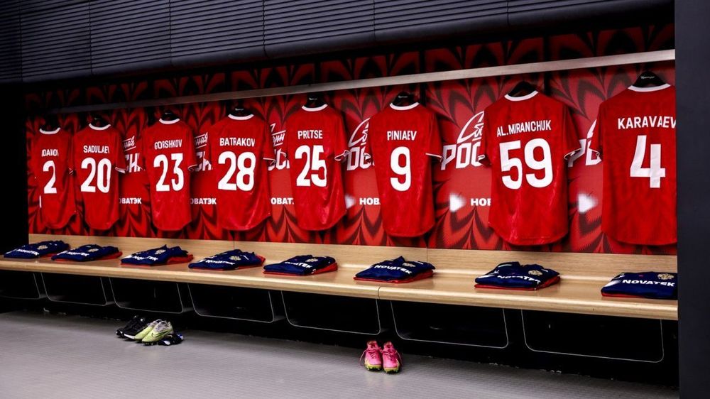 Чалов — в стартовом составе сборной России на матч с Брунеем