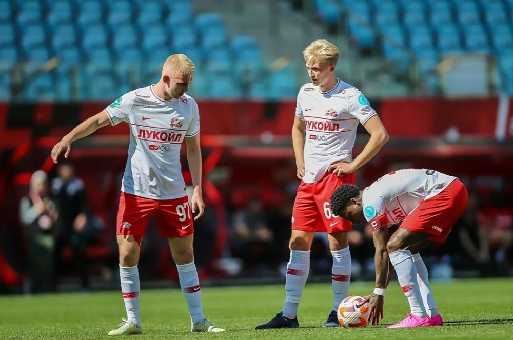 Кечинов дал совет «Спартаку», как конкурировать с «Зенитом»