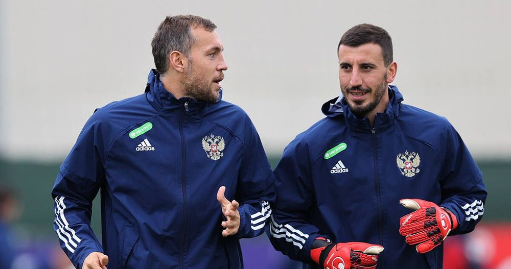 Дзюба рассказал, в каких отношениях находится с Соболевым в сборной России