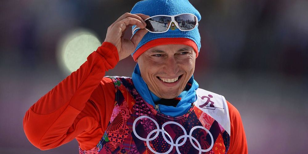 Легков поздравил Большунова с победой в общем зачете Кубка мира Легков поздравил Большунова с победой в общем зачете Кубка мира