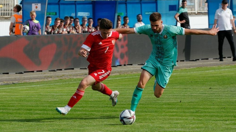 Молодежная сборная России обыграла сборную Беларуси в товарищеском матче Молодежная сборная России обыграла сборную Беларуси в товарищеском матче