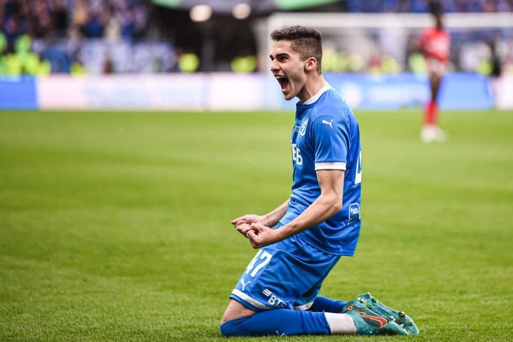 Агент рассказал, кто из российских игроков может играть в топ-5 европейских чемпионатов