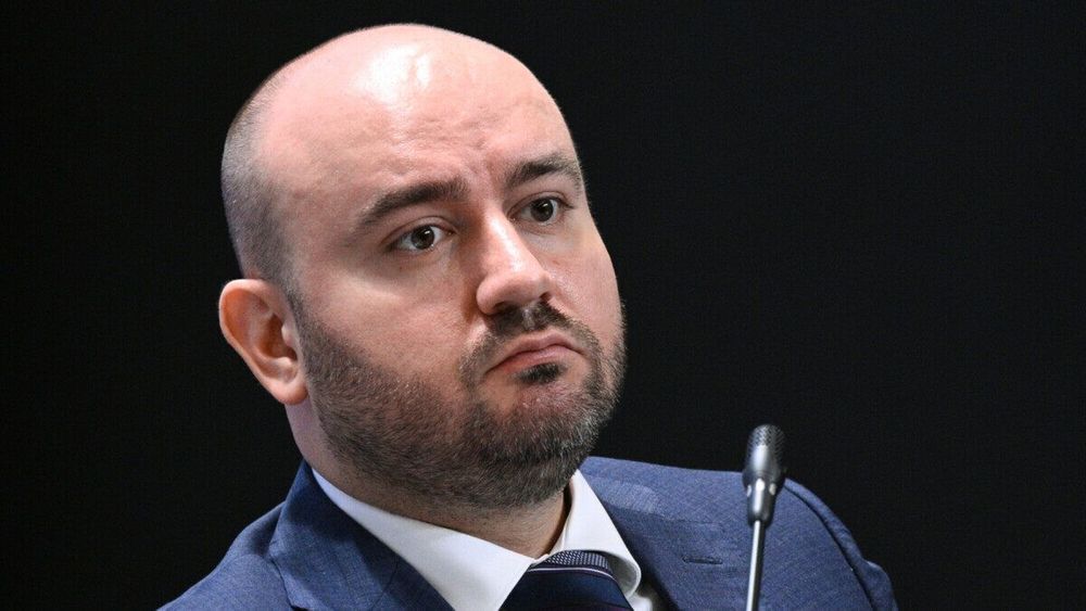 Федорищев встретился с игроками и тренерами «Крыльев Советов» 
