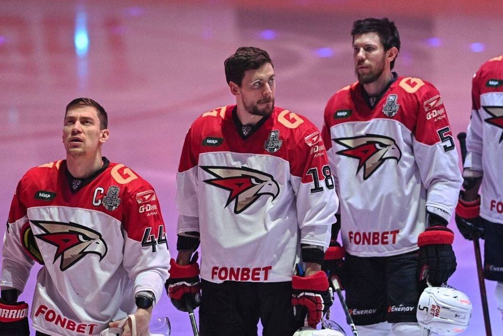 Авангард - в финале восточной конференции КХЛ Авангард - в финале восточной конференции КХЛ