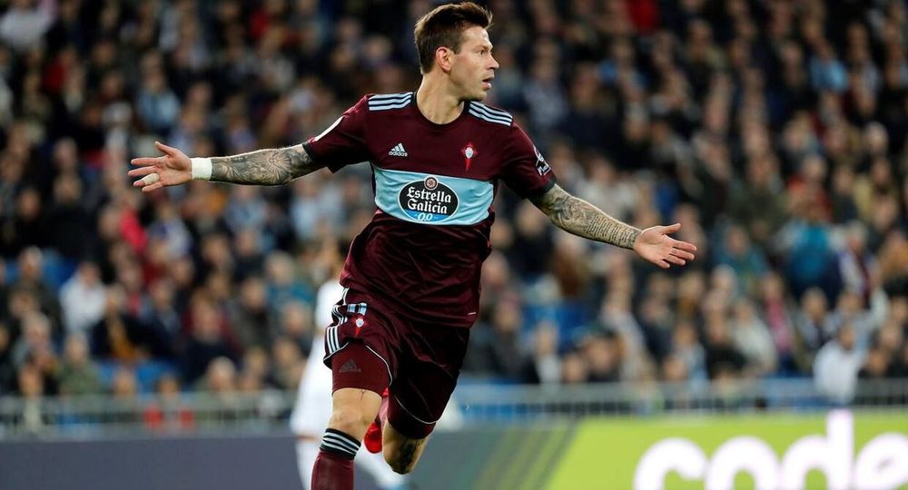 Смолов не нужен «Сельте»