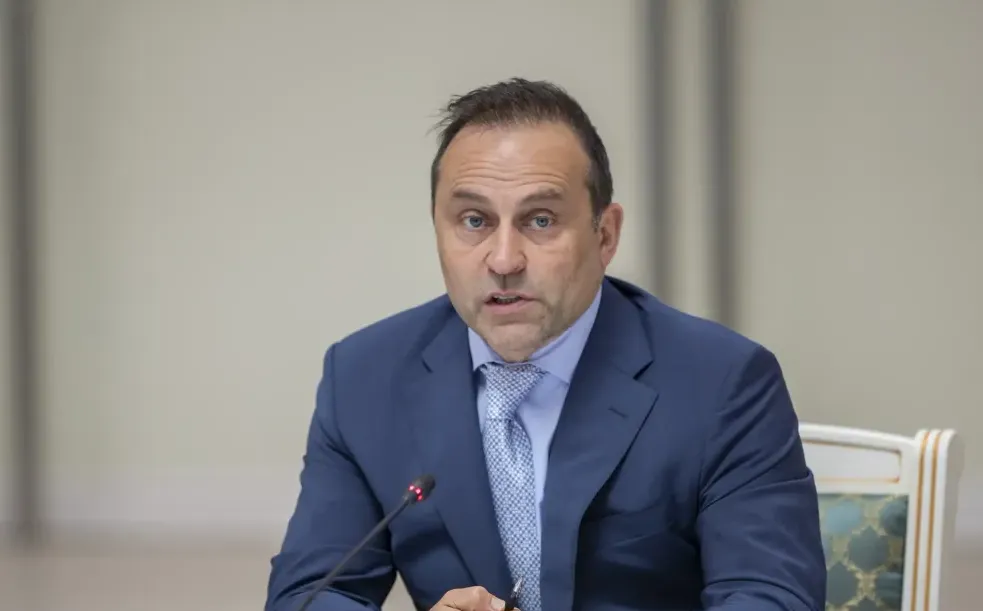 Свищёв заявил об поддержке в FIS возвращения российских спортсменов Свищёв заявил об поддержке в FIS возвращения российских спортсменов