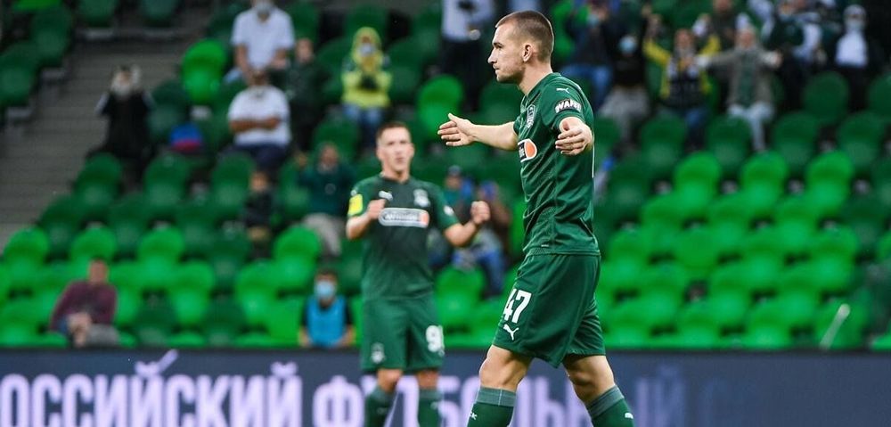 Инсайдер сообщил о трансферной бомбе от ЦСКА и «Краснодара»