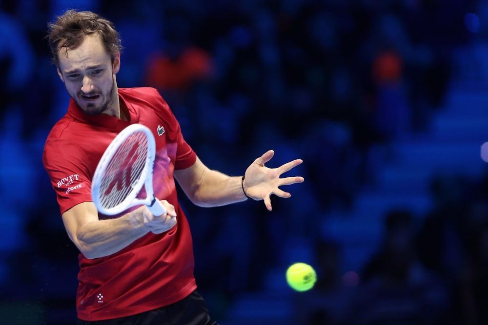 Медведев не смог выйти в полуфинал Итогового турнира ATP