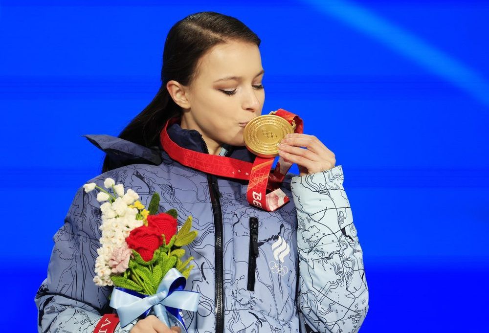 Щербакова перенесет операцию