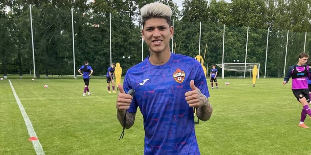 Агент Карраскаля сообщил, что Хорхе пропустил матч с «Торпедо» не из-за травмы Агент Карраскаля сообщил, что Хорхе пропустил матч с «Торпедо» не из-за травмы