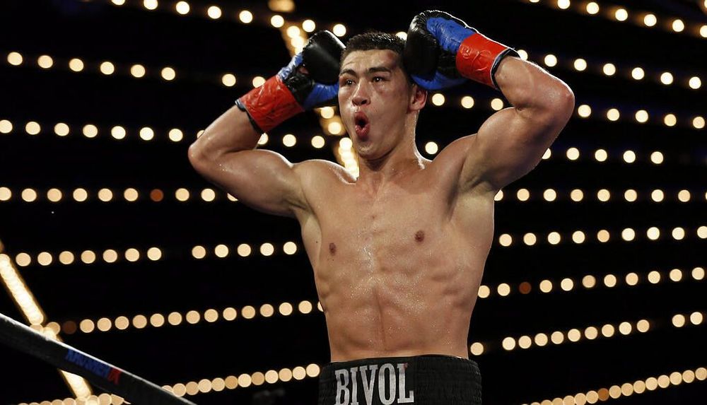 Бивол защити титул чемпиона-мира-в-полутяжелом-весе