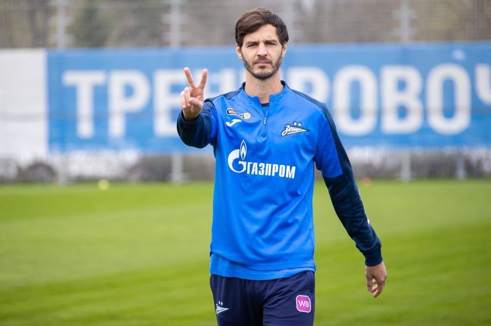 Писарев заявил, что «Зенит» сыграет с ЦСКА в Кубке России полуторным составом Писарев заявил, что «Зенит» сыграет с ЦСКА в Кубке России полуторным составом