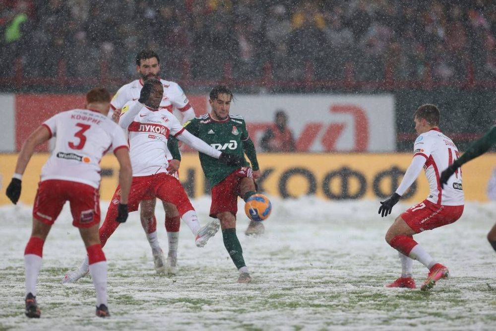 Кечинов дал совет футболистам «Спартака» и «Локомотива», который поможет не замерзнуть на матче в мороз Кечинов дал совет футболистам «Спартака» и «Локомотива», который поможет не замерзнуть на матче в мороз