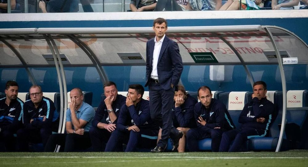 Семак извинился за попавшие в эфир грубые слова