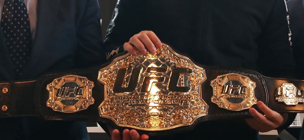 Стерлинг назвал Яна своим заклятым врагом