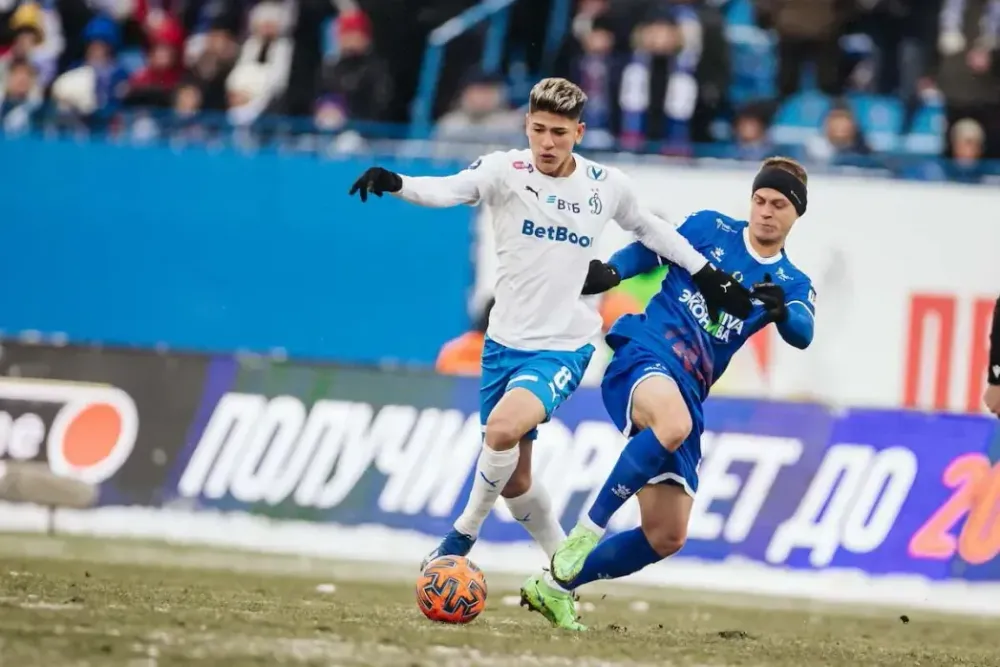 Силкин заявил, что судья сломал игру «Динамо» в матче с «Факелом» Силкин заявил, что судья сломал игру «Динамо» в матче с «Факелом»