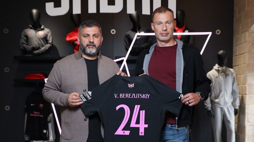 Василий Березуцкий – новый главный тренер «Сабаха» Василий Березуцкий – новый главный тренер «Сабаха»