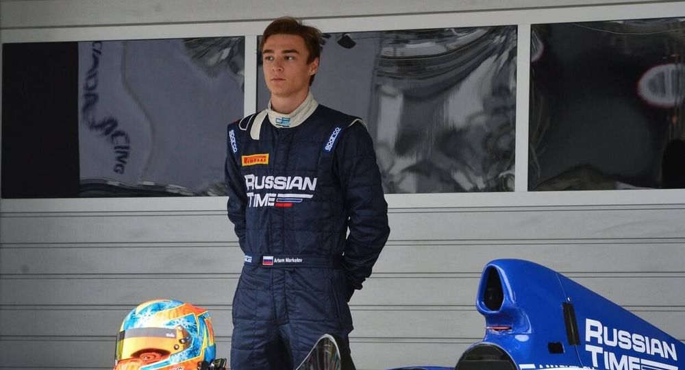 Маркелов стал вице-чемпионом «Формулы-2» после дисквалификации двух гонщиков на Гран-при Абу-Даби Маркелов стал вице-чемпионом «Формулы-2» после дисквалификации двух гонщиков на Гран-при Абу-Даби