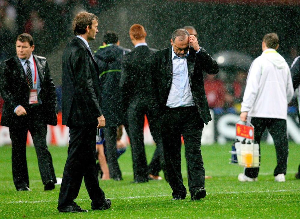 Терим и Грант встретятся со сменщиком Слуцкого Терим и Грант встретятся со сменщиком Слуцкого