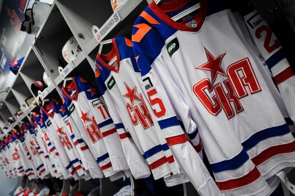 Кожевников одобрил переход Мичкова в «Сочи» Кожевников одобрил переход Мичкова в «Сочи»