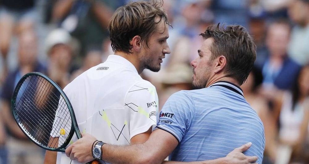Медведев пробился в первый в карьере полуфинал US Open на обезболивающих