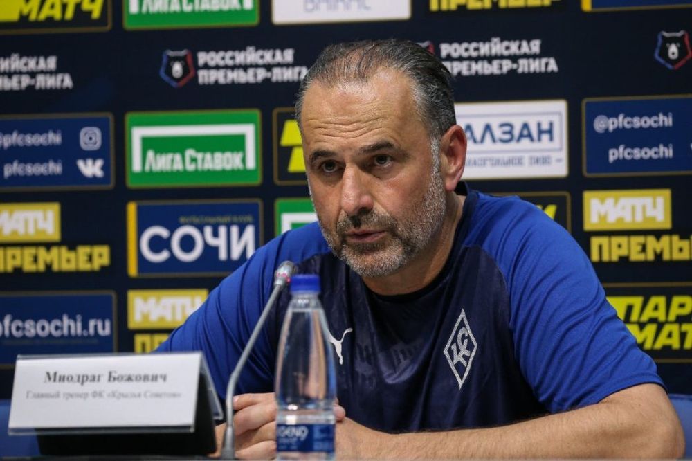 Божович заявил, что ему трудно найти новый клуб