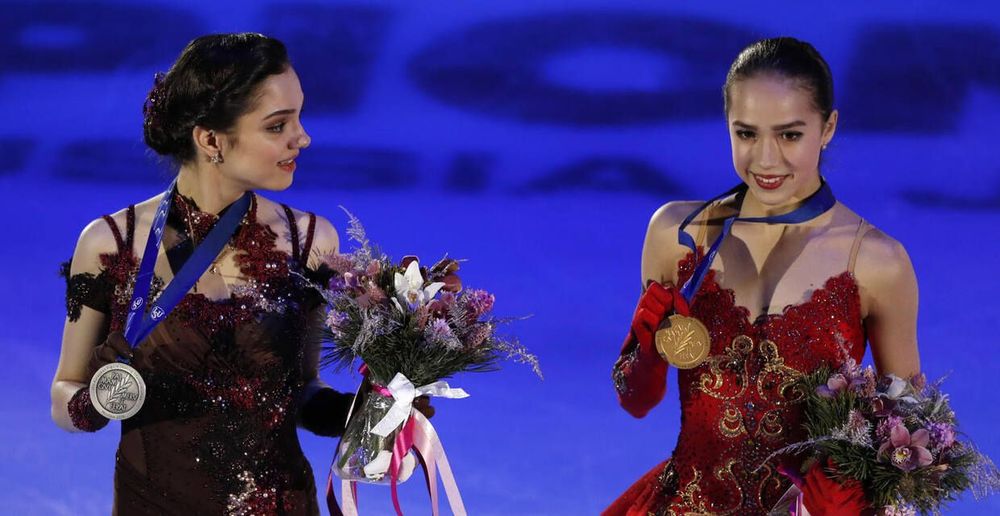 «Вражды не было». Медведева призналась, что не держит зла на Загитову «Вражды не было». Медведева призналась, что не держит зла на Загитову