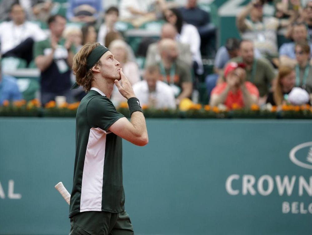 Рублев превращается в главного российского теннисиста. Ему мешают две проблемы Рублев превращается в главного российского теннисиста. Ему мешают две проблемы