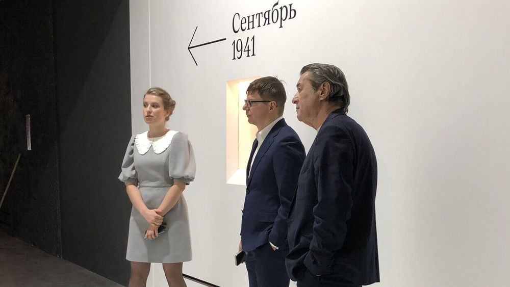 Легенды «Зенита» на выставке «Город-герой Ленинград»: Аршавин ответил на звонок, Давыдов еле сдержал слезы