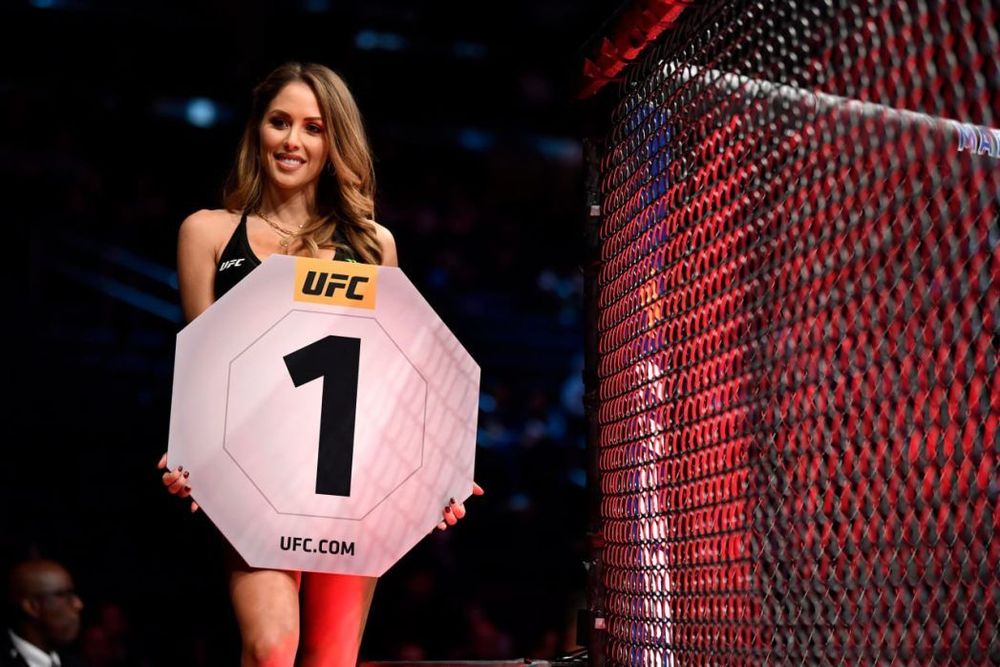 Октагон-герл Бриттни Палмер в последний раз выйдет в клетку на UFC 296