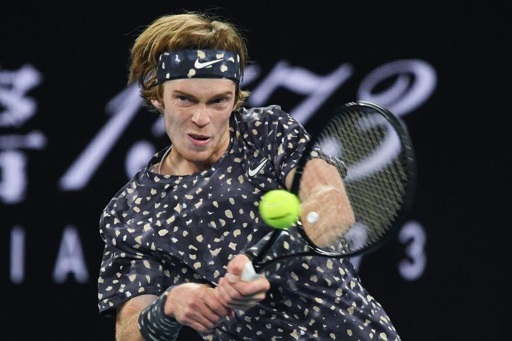 Рублев проиграл Синнеру в четвертьфинале Australian Open