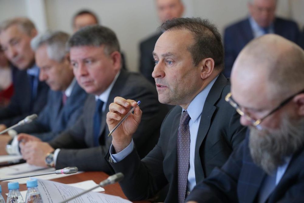 Депутат Госдумы Свищев: Минздрав против возвращения пива на стадионы