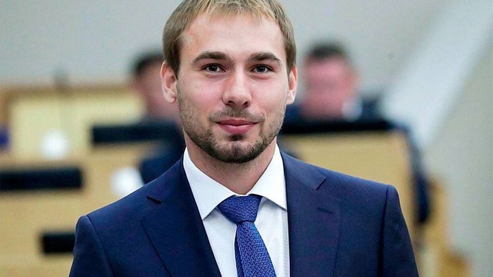 Шипулин ошибся в поздравлении с Днем России