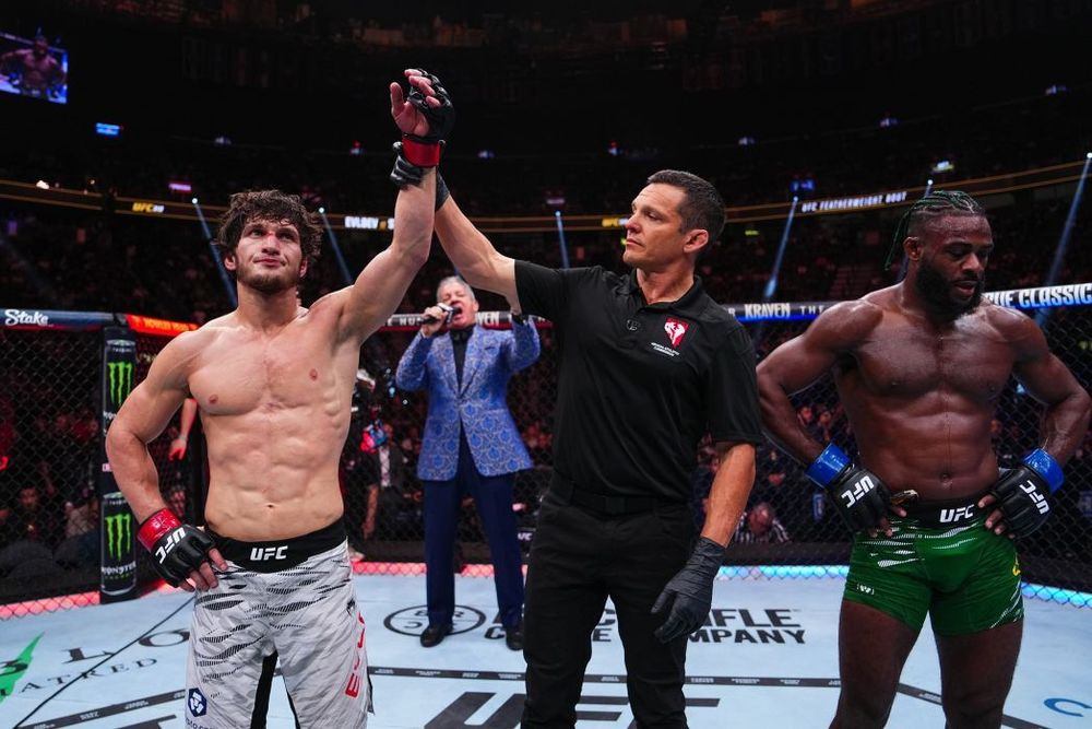 Евлоев заявил, что готов выиграть еще девять поединков на пути к титулу UFC