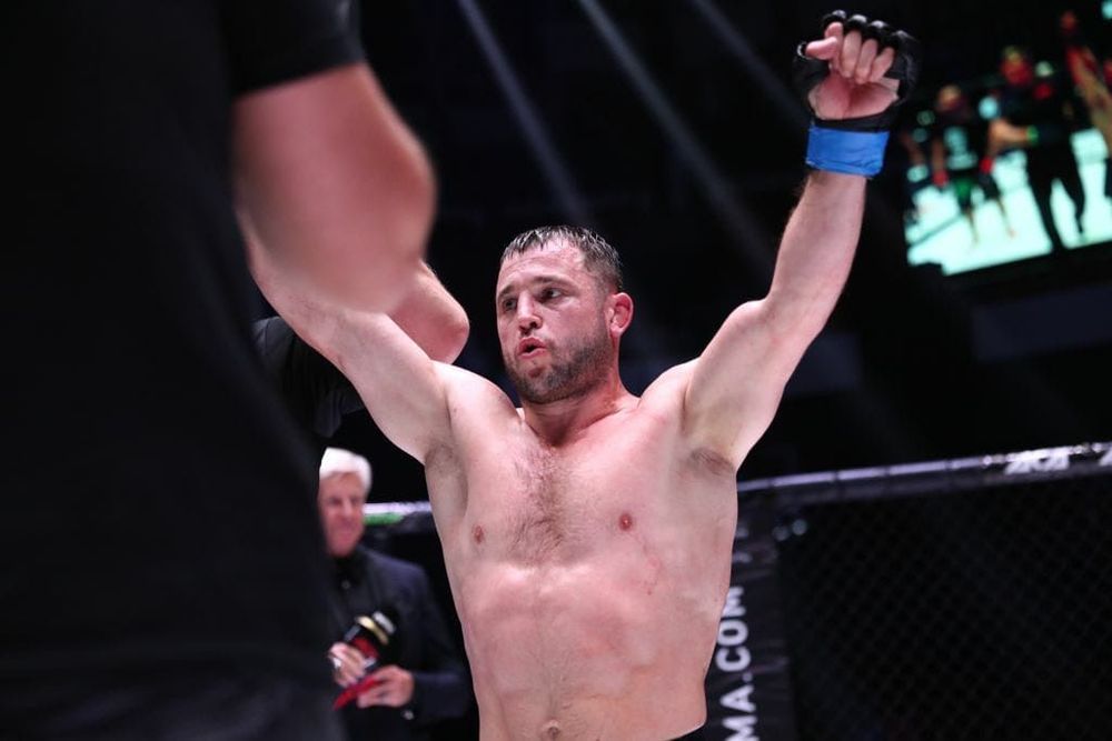 Чемпион ACA Олег Борисов поделился ожиданиями от поединка Ян – Стерлинг на UFC 273