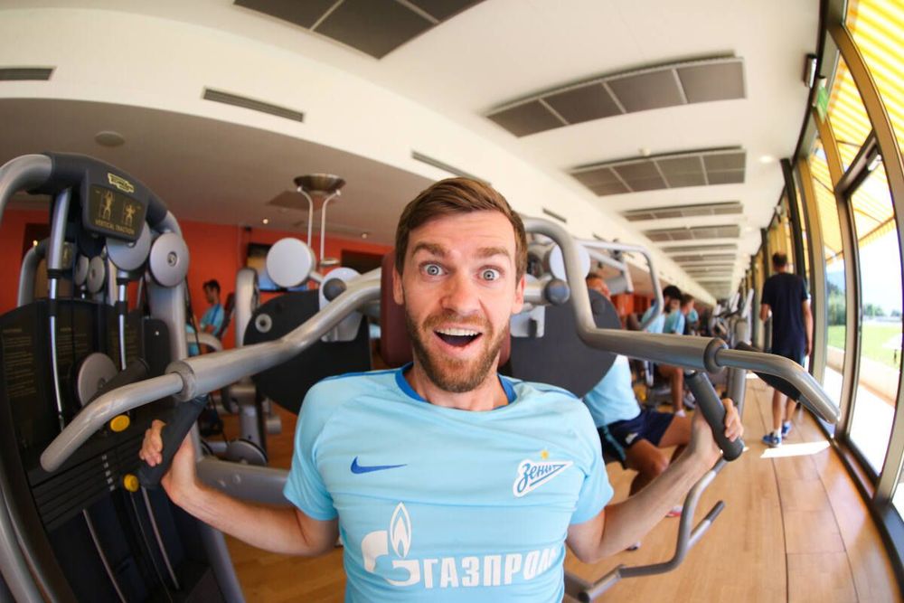 Агент: В «Остенде» Ломбертс точно будет лидером обороны